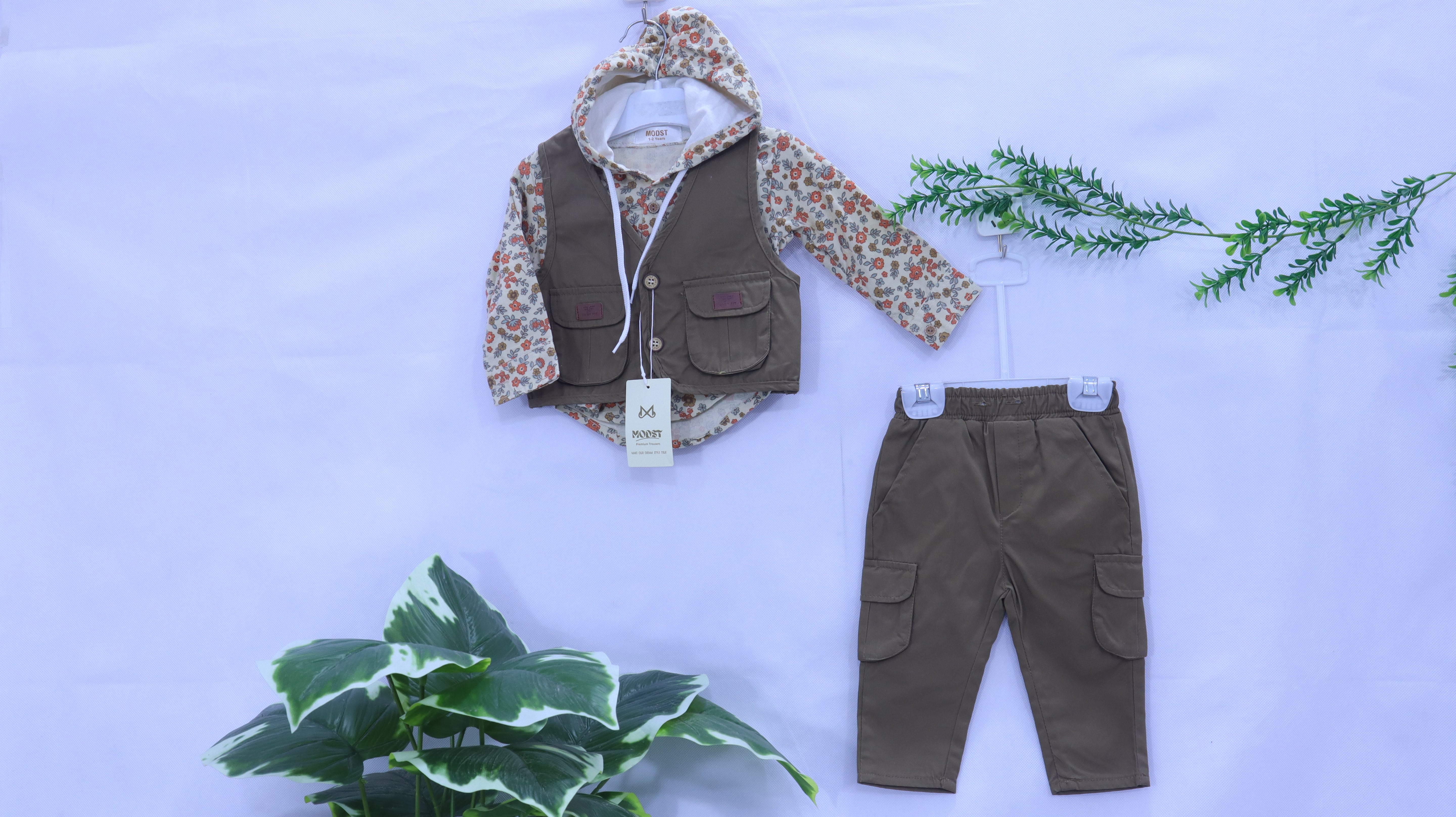 Cozy Explorer 3-Piece Set (Hooded Vest, Bodysuit & Pants) MODST Online Store