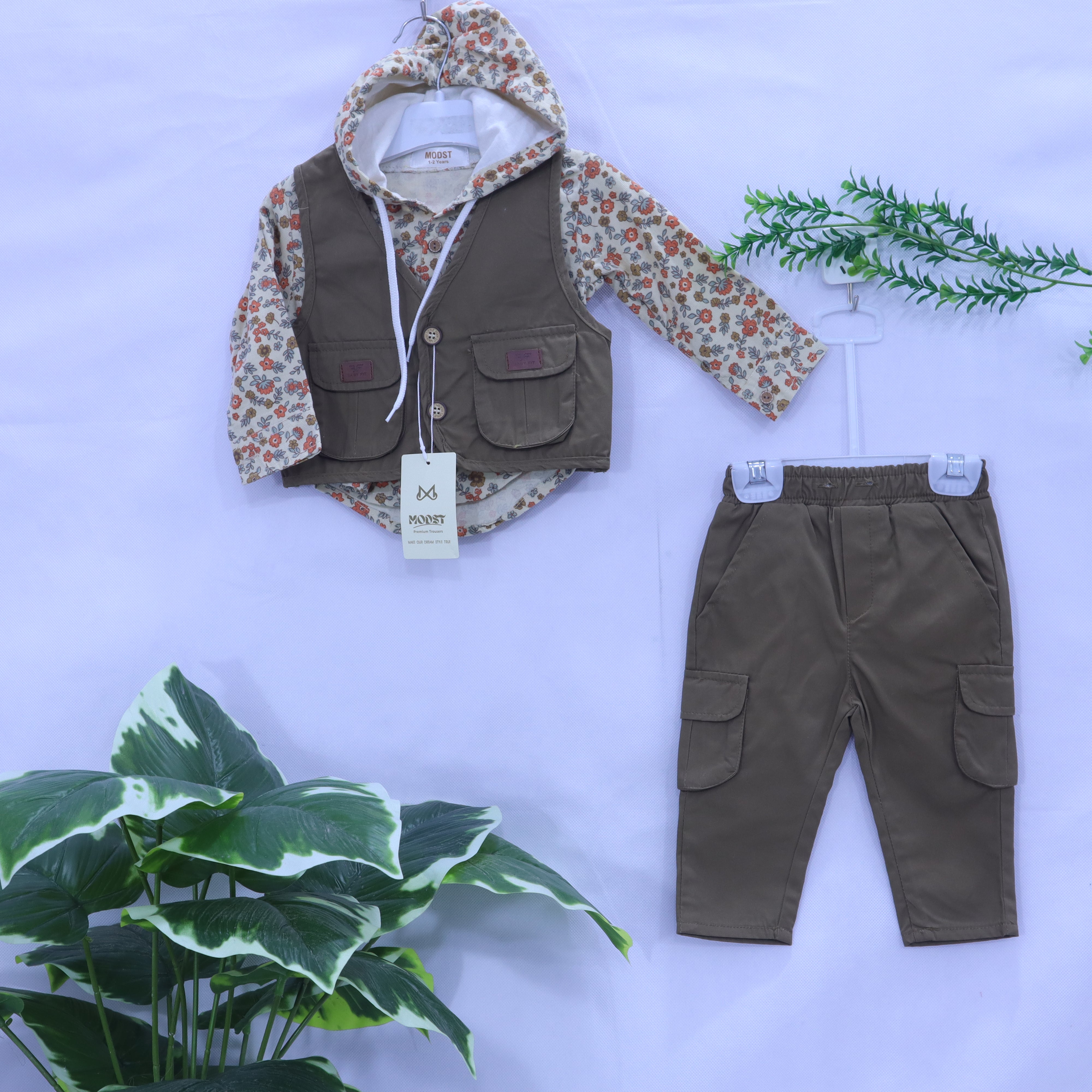 Cozy Explorer 3-Piece Set (Hooded Vest, Bodysuit & Pants) MODST Online Store
