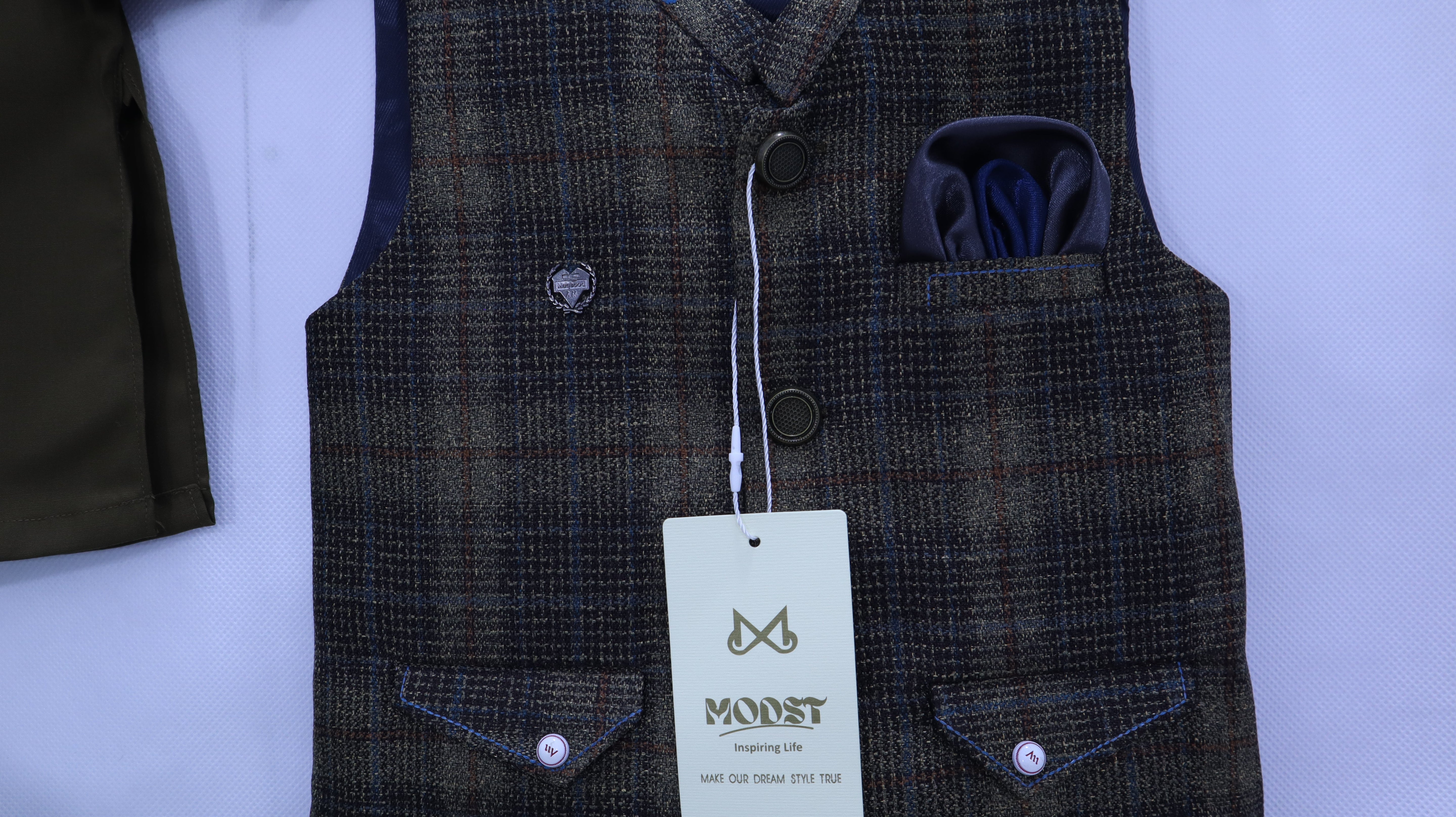 Miniature Nawab: Green Kurta & Plaid Waistcoat Set MODST Online Store